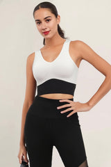 Figure-Flattering Seamless Tops