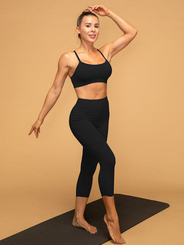 Thin Strap Sport Bra & Cropped Pocketed Leggings Set