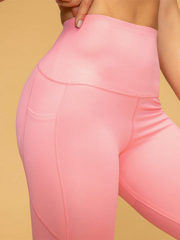 Zero Gravity Mid Waist Soft Pocketed 7/8 Leggings