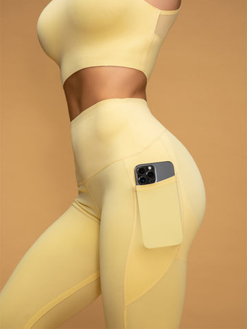 Zero Gravity Mid Waist Soft Pocketed 7/8 Leggings