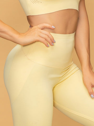 Mid Rise 7/8 Pocketed Leggings Air Vent Tank Yoga Set