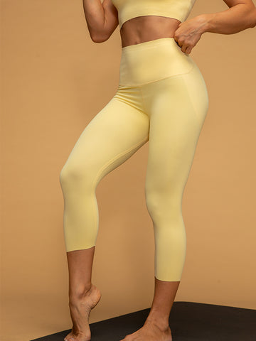 Zero Gravity Mid Waist Cropped Yoga Leggings
