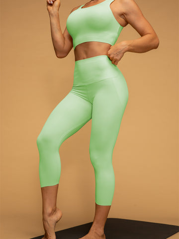 Zero Gravity Mid Waist Cropped Yoga Leggings