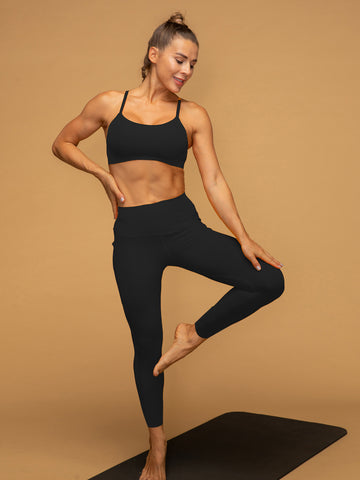 Low Rise 7/8 Pocketed Leggings Thin Strap Top Set