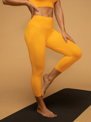 Low Waist Cropped Gym Leggings Tank Top Set