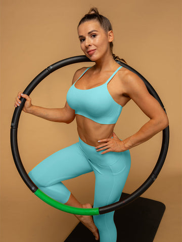 Thin Strap Sport Bra & Cropped Pocketed Leggings Set